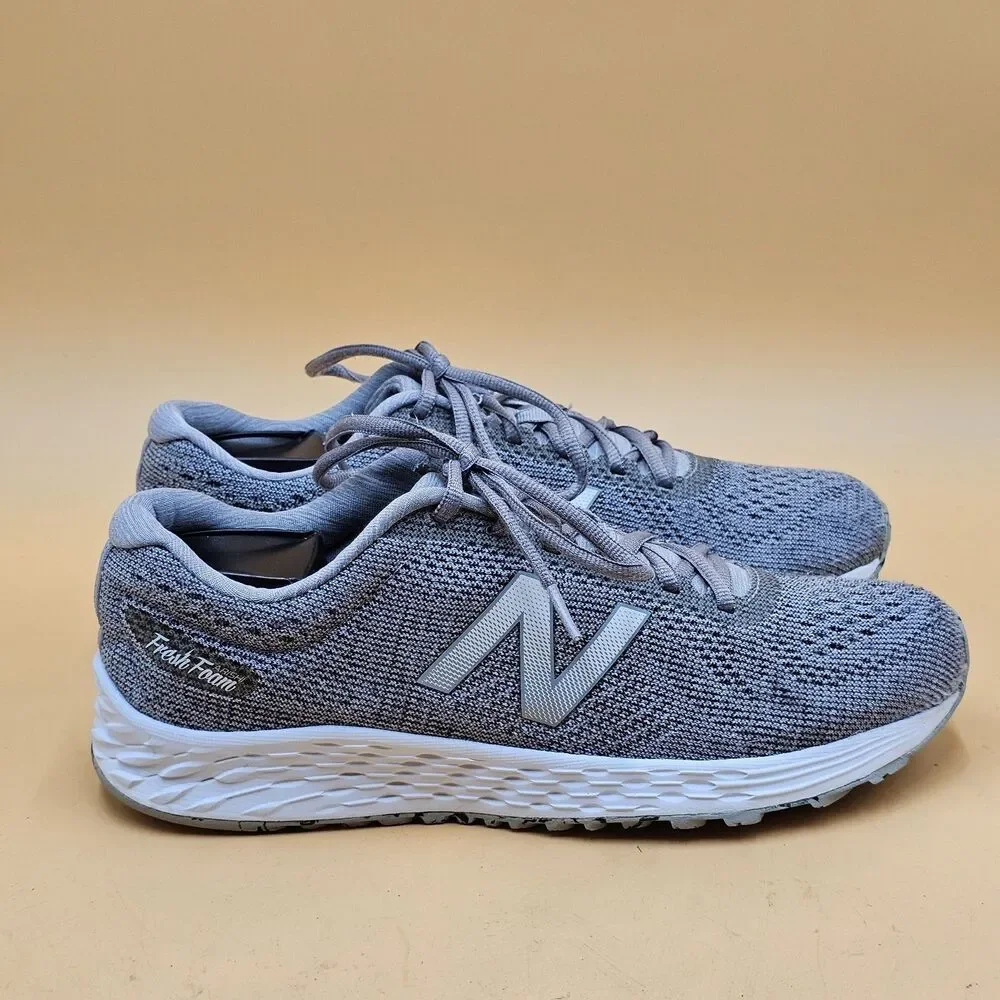 New Balance Fresh Foam Arishi Gray White Running Shoes Sneakers Womens Size 10